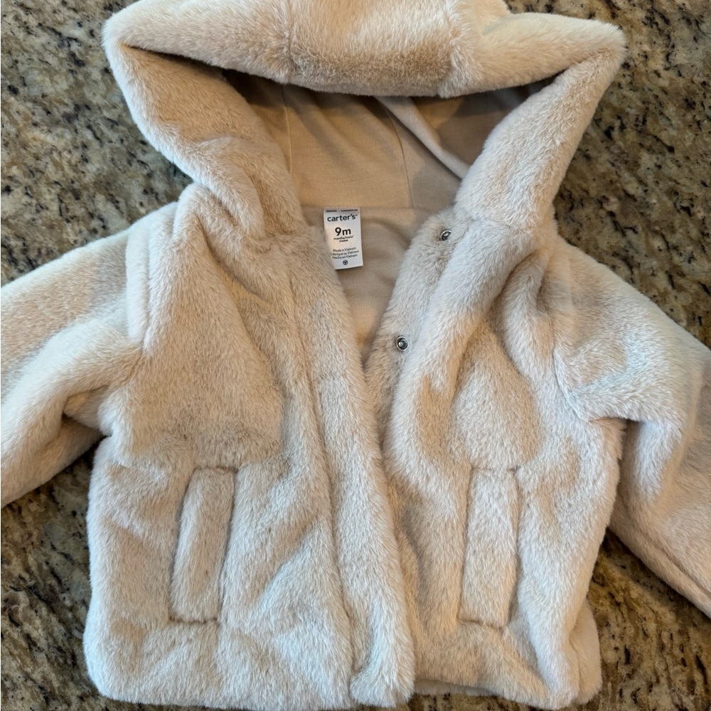 NWOT Carter's Cream luxurious fur Kids Jacket